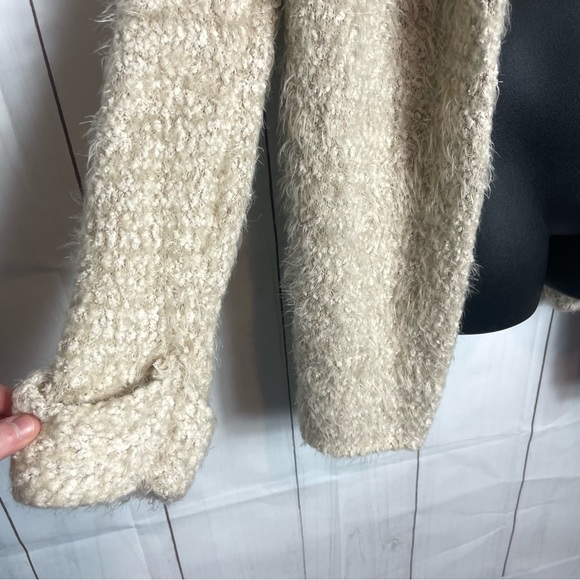 TOBI Oversized so SOFT Long Fuzzy Cover Up Sweater Small Cardigan Teddy - Picture 8 of 9